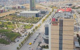 Hm Commerce Hotel